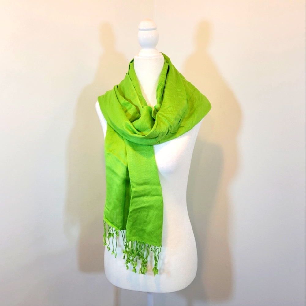 NWOT Pashmina Green Scarf